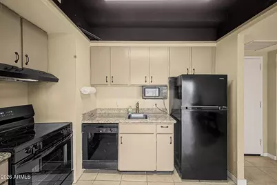 4750 N Central Avenue #3R, Phoenix, AZ 85012 - Photo 8