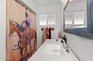 221 E Cavaness Ave, Wickenburg, AZ 85390 - Photo 18