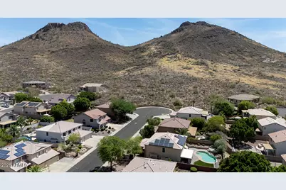 6329 W Honeysuckle Drive, Phoenix, AZ 85083 - Photo 38