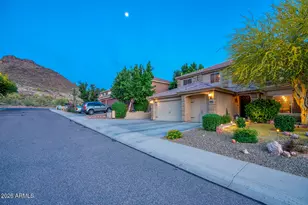 6329 W Honeysuckle Dr, Phoenix, AZ 85083 - Photo 2
