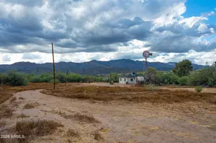 19755 E Palo Verde Ln, Black Canyon City, AZ 85324 - Photo 20