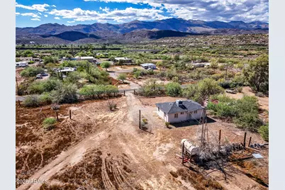 19755 E Palo Verde Lane, Black Canyon City, AZ 85324 - Photo 1