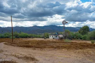 19755 E Palo Verde Ln, Black Canyon City, AZ 85324 - Photo 18