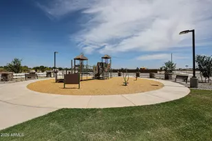 283 W Floyd Dr, San Tan Valley, AZ 85140 - Photo 22