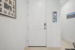 16014 W Desert Hollow Dr, Surprise, AZ 85387 - Photo 12