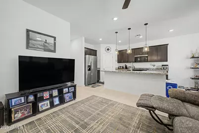 16014 W Desert Hollow Drive, Surprise, AZ 85387 - Photo 14