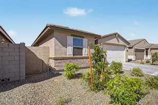 16014 W Desert Hollow Dr, Surprise, AZ 85387 - Photo 8
