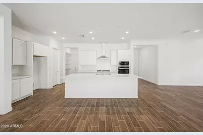 320 W Floyd Drive, San Tan Valley, AZ 85140 - Photo 4
