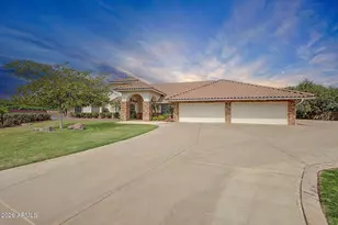 3302 E Draper Cir, Mesa, AZ 85213 - Photo 4