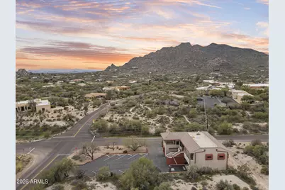 37202 N Bloody Basin Road, Carefree, AZ 85377 - Photo 12