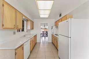 9904 W Shiprock Dr, Sun City, AZ 85351 - Photo 10