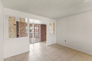 9904 W Shiprock Dr, Sun City, AZ 85351 - Photo 6