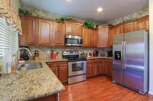 44173 W Garden Ln, Maricopa, AZ 85139 - Photo 12