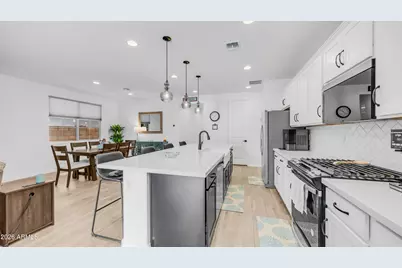 11989 S 173rd Lane, Goodyear, AZ 85338 - Photo 4