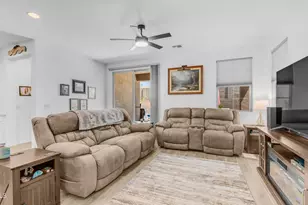 11989 S 173rd Ln, Goodyear, AZ 85338 - Photo 12