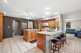 26207 S Glenburn Dr, Sun Lakes, AZ 85248 - Photo 12