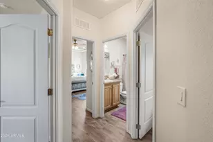 2233 E Behrend Dr, Phoenix, AZ 85024 - Photo 22