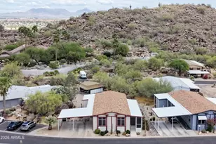 2233 E Behrend Dr, Phoenix, AZ 85024 - Photo 44