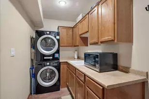 395 Fairway Oaks Dr, Sedona, AZ 86351 - Photo 22