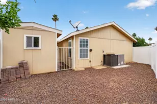 201 S Greenfield Rd, Mesa, AZ 85206 - Photo 16