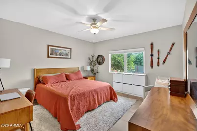 823 W Leadwood Avenue, San Tan Valley, AZ 85140 - Photo 14