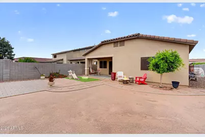 823 W Leadwood Avenue, San Tan Valley, AZ 85140 - Photo 28