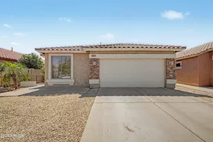 885 E Kyle Ct, Gilbert, AZ 85296 - Photo 32