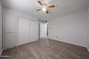 7616 W Mitchell Dr, Phoenix, AZ 85033 - Photo 10