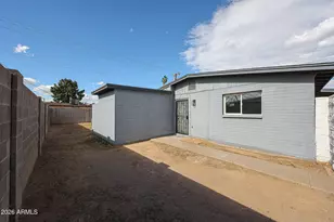 7616 W Mitchell Dr, Phoenix, AZ 85033 - Photo 28