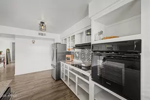 1420 E Campus Dr, Tempe, AZ 85282 - Photo 8