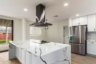 5518 E Thomas Rd, Phoenix, AZ 85018 - Photo 8