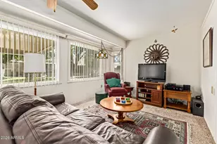 10110 W Royal Oak Rd, Sun City, AZ 85351 - Photo 10