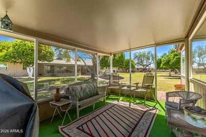 10110 W Royal Oak Road, Sun City, AZ 85351 - Photo 26