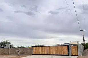 3050 W 4th Ave, Apache Junction, AZ 85120 - Photo 1