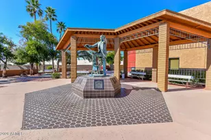 10109 W Campana Dr, Sun City, AZ 85351 - Photo 28