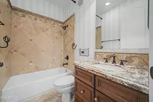 2450 E Roma Ave, Phoenix, AZ 85016 - Photo 16