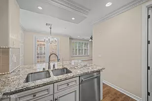 2450 E Roma Ave, Phoenix, AZ 85016 - Photo 10