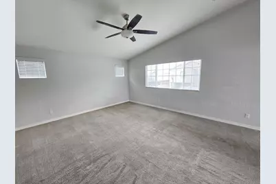 2212 W Betty Elyse Lane, Phoenix, AZ 85023 - Photo 12