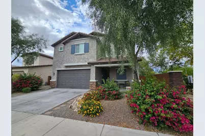 2212 W Betty Elyse Lane, Phoenix, AZ 85023 - Photo 2