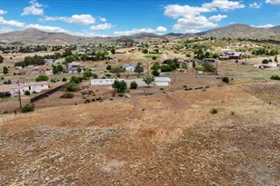 2900 S Holiday Dr, Dewey, AZ 86327 - Photo 16