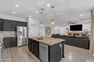 2546 E Carob Dr, Gilbert, AZ 85298 - Photo 16