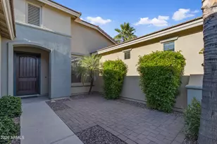 2546 E Carob Dr, Gilbert, AZ 85298 - Photo 6
