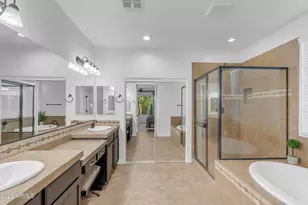 2546 E Carob Dr, Gilbert, AZ 85298 - Photo 28