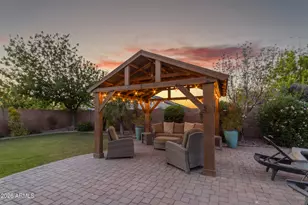 2546 E Carob Dr, Gilbert, AZ 85298 - Photo 50