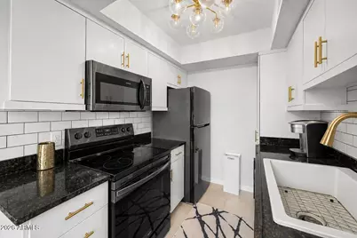 7350 N Via Paseo Del Sur -- #R101, Scottsdale, AZ 85258 - Photo 12