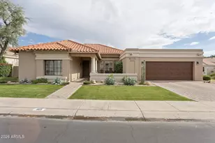8115 E Jenan Dr, Scottsdale, AZ 85260 - Photo 2