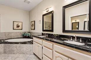 8115 E Jenan Dr, Scottsdale, AZ 85260 - Photo 28