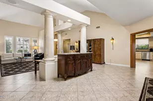 8115 E Jenan Dr, Scottsdale, AZ 85260 - Photo 16