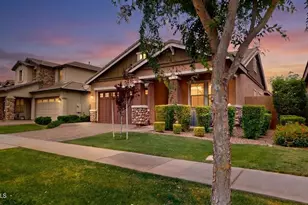 3526 E Spring Wheat Ln, Gilbert, AZ 85296 - Photo 4