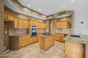 1863 W Encinas St, Gilbert, AZ 85233 - Photo 8